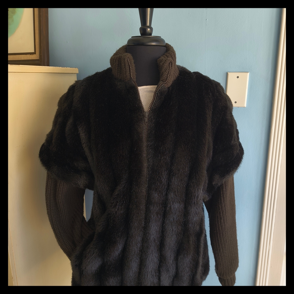 🌳Vtg. Jordache Faux Fur Deep Forrest Green Sweater Jacket with Knit Sleeves